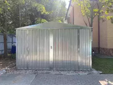 Большой гараж для автомобиля в цинковом цвете в дер. Петелино, Одинцовский г.о, МО