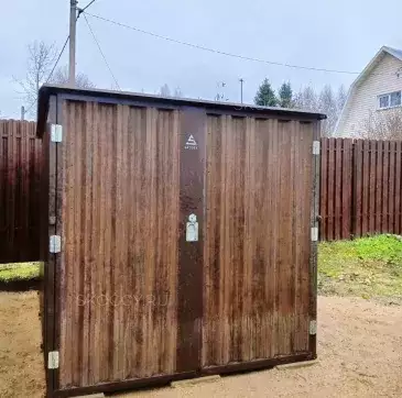 Хозблок в цвет забора на участке в дер. Подсосенье, Дмитровский р-н, МО